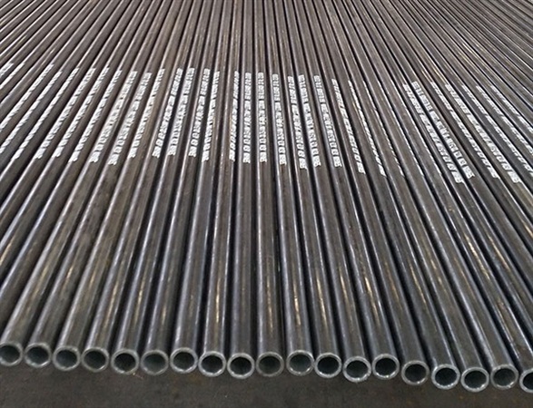 Steel tube of high pressure boiler